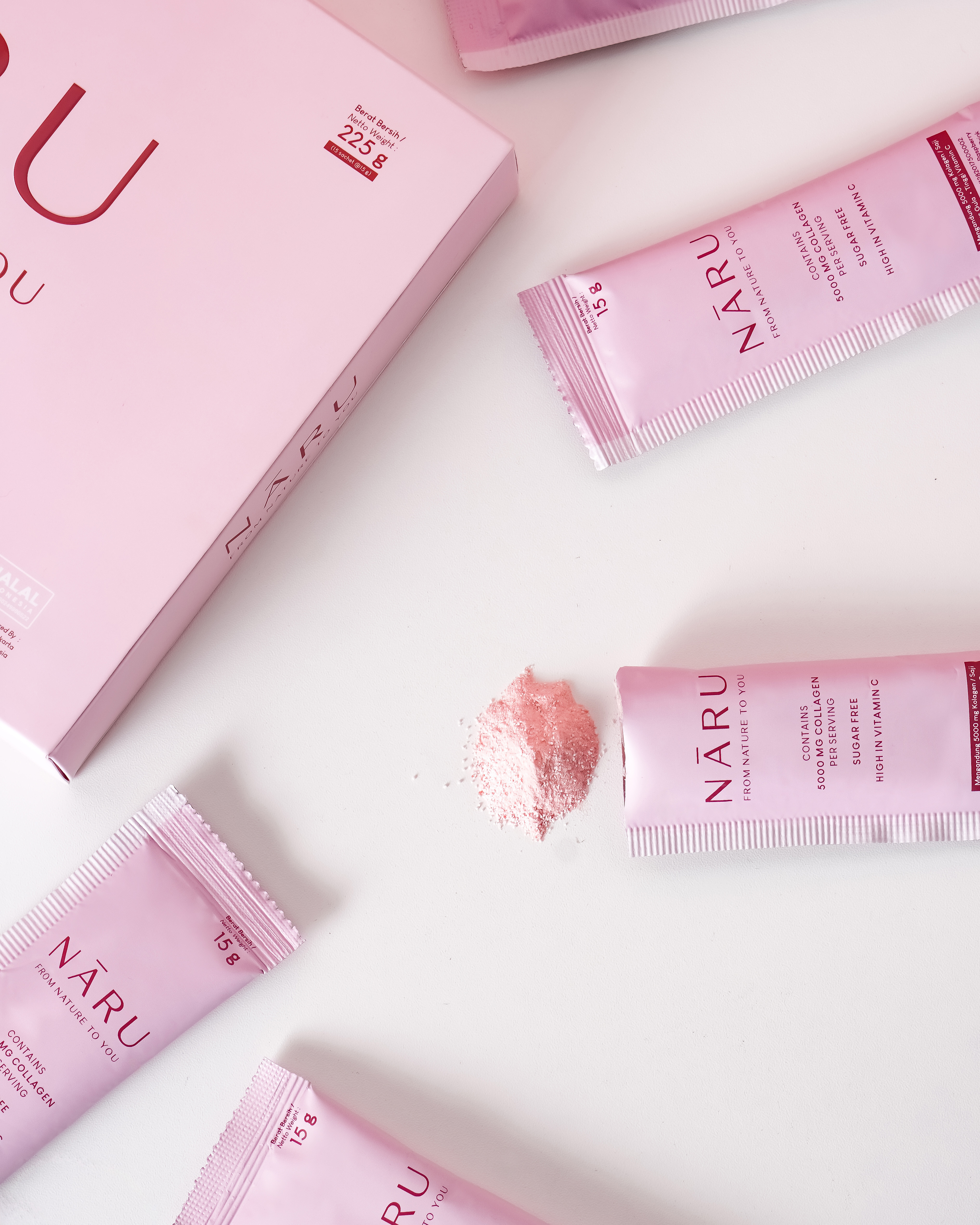 NĀRU powder flatlay